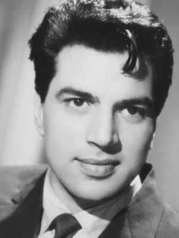 7 Natural Ways to Boost Lung Health & Ease Breathing