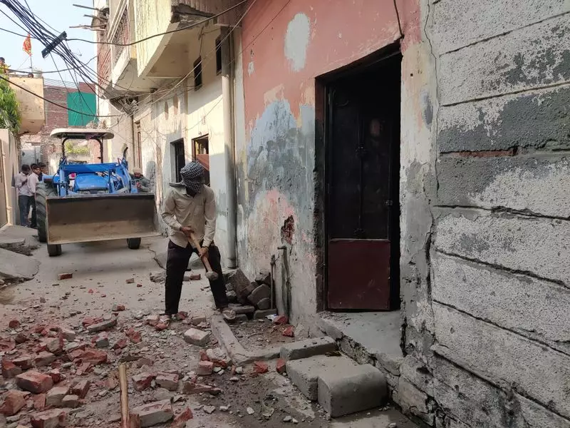 Amritsar Crackdown: Notorious Drug Smuggler's Property Demolished in Major Anti-Narcotics Operation