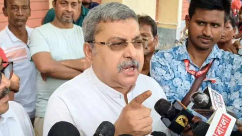 Bengal Raj Bhavan Opens Gates for Scrutiny After TMC's Criminal Shelter Allegations