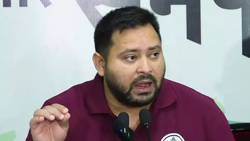 Bihar Election Drama: Tejashwi Yadav Calls Truce, Stops Attacking Nitish Kumar