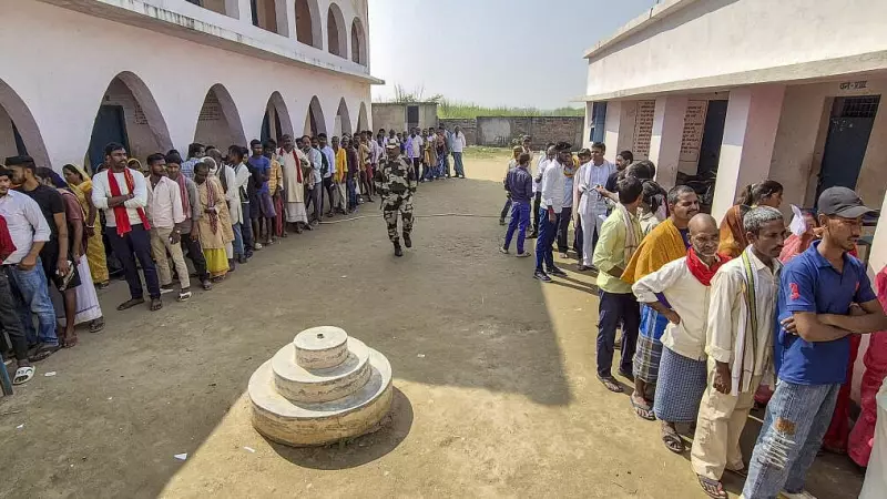Bihar Phase 1 Elections 2025: Over 60% Voter Turnout Recorded Across 121 Seats
