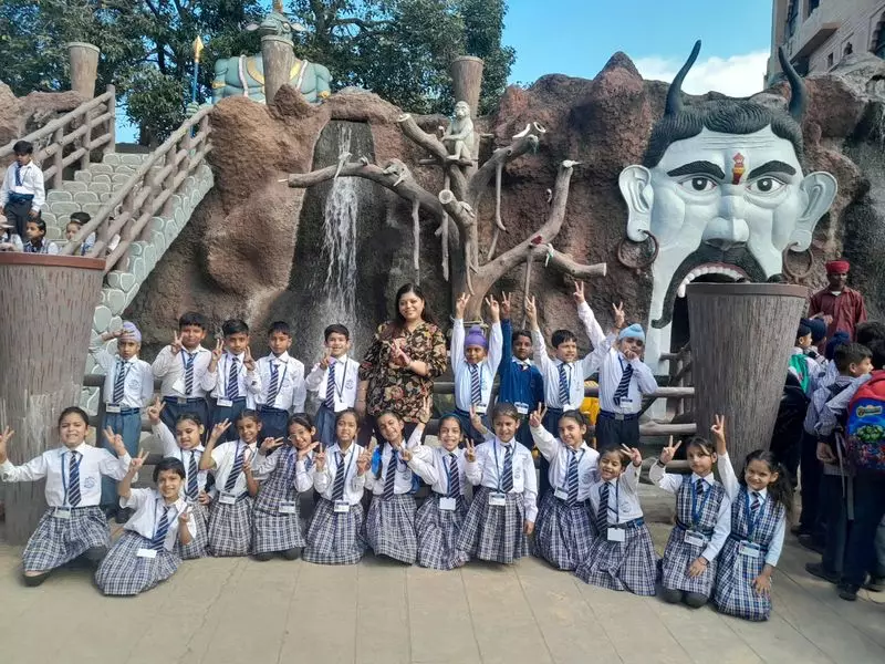 Chokhi Dhani Cultural Immersion: Delhi Students Experience Rajasthan's Rich Heritage Firsthand