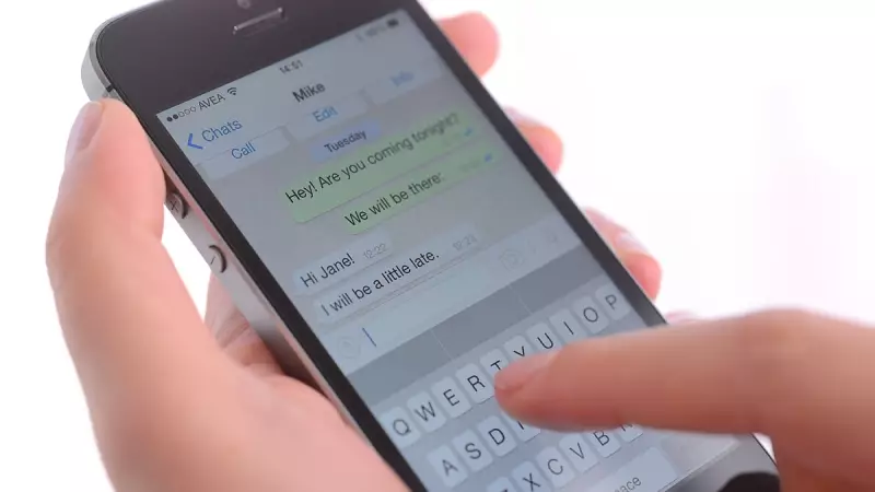 Dark Underbelly of US Politics: Racism, Nazi Praise Exposed in Private Group Chats