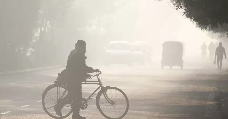 Delhi AQI Stays 'Severe' at 414, GRAP Stage III Activated