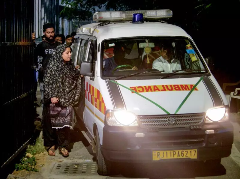 Delhi CM Announces ₹10 Lakh Ex-Gratia for Red Fort Blast Victim