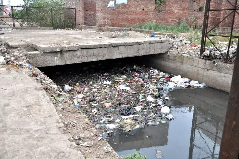 Delhi's Civic Crisis: Kejriwal and BJP Lock Horns Over Who's to Blame for Capital's Woes