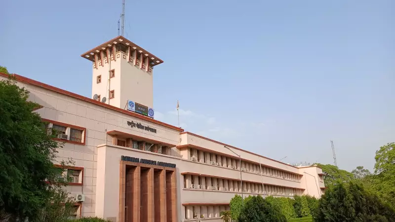 Delhi's Forgotten Monsoon Miracle: How 1950s Cloud Seeding Attempted to Tame the Skies