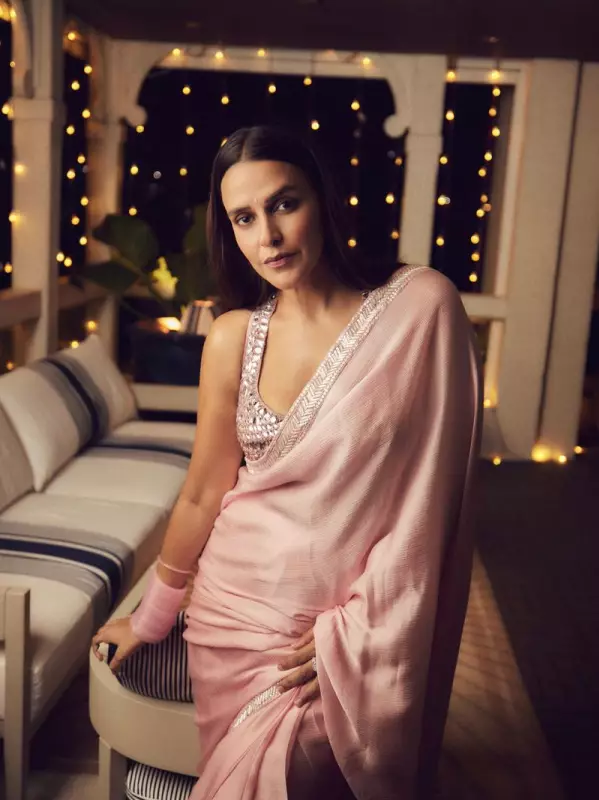 Diwali Divas: Bollywood's Leading Ladies Set the Festival Fashion Bar Sky High