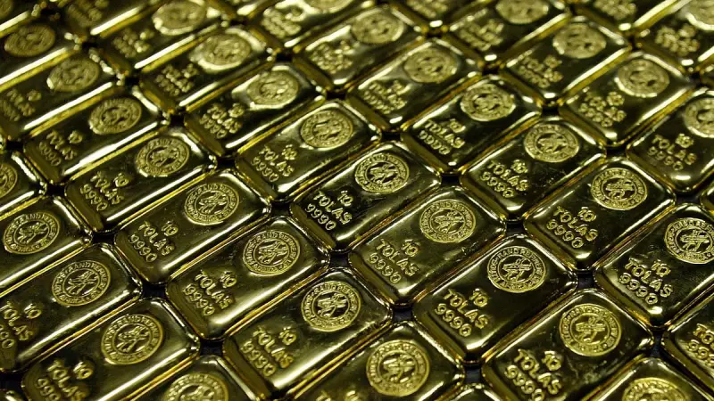 Gold & Silver Futures Rise on Fed Rate Cut Hopes, MCX Sees 0.47% Gain