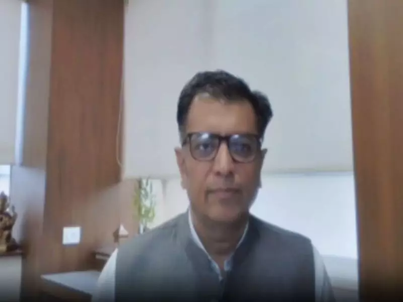 Gold Fever Grips India: Prices Soar Past ₹1 Lakh Mark as FOMO Drives Record Buying