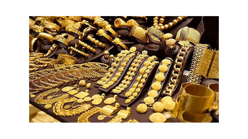 Gold Hits ₹1.30 Lakh/10g in Delhi, Near Two-Week High