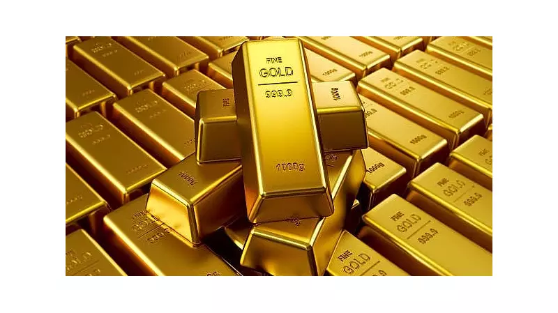 Gold Prices Jump ₹300 to ₹71,300 per 10g on Global Cues