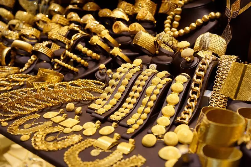 Gold Prices Soar ₹3,000 to ₹1.30 Lakh per 10g on Global Cues