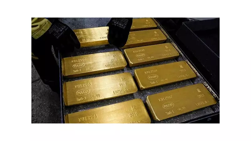 Gold Prices Tumble: Drops ₹1,200 to ₹1.24 Lakh per 10g Amid Global Weakness