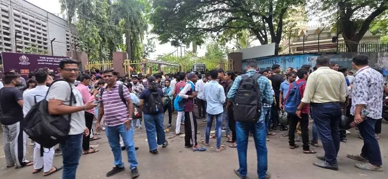 Harmanpreet Kaur Revels in WPL Final Fever: Mumbai Indians Captain Embraces Championship Buzz