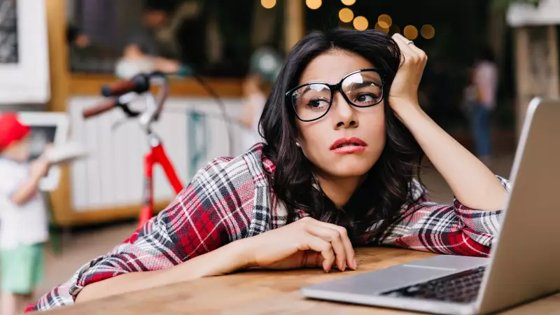 Harvard Professor Reveals: Boredom Could Be Your Secret Path to Happiness