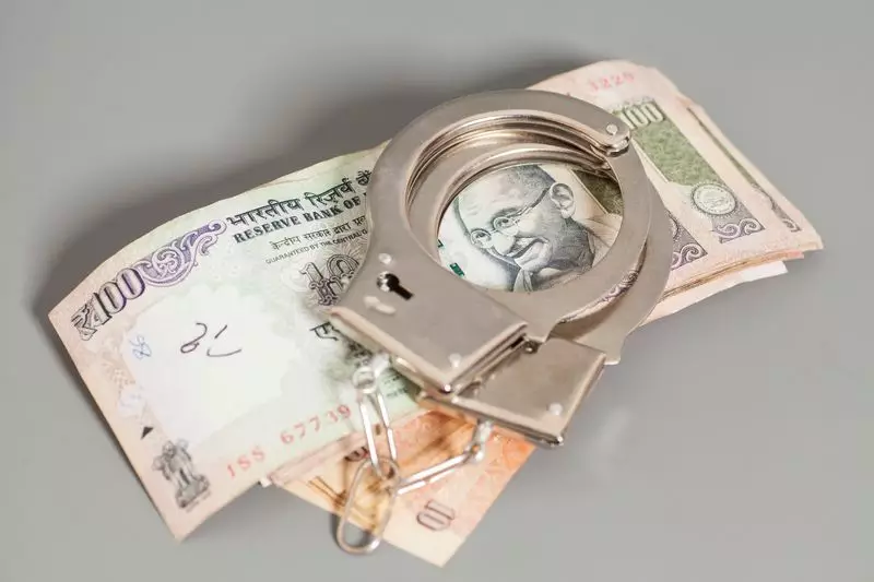 Haryana Police Shocker: Thanesar SHO Caught Red-Handed Taking ₹50,000 Bribe | Corruption Exposed