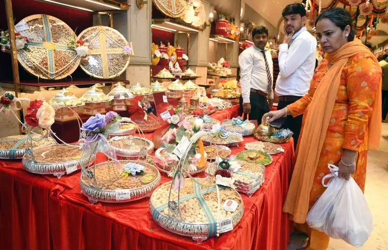 Healthy Diwali Delight: Ludhiana's Guilt-Free Dry Fruit Laddoos Steal the Festival Spotlight