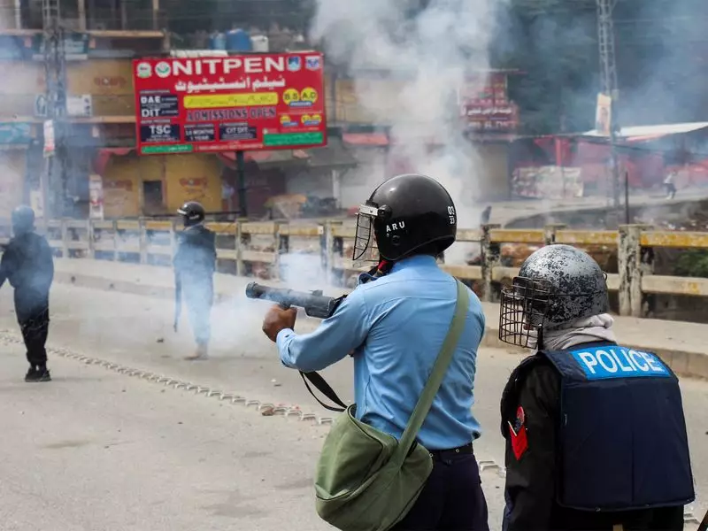 Hope & Frustration: The Dual Forces Driving PoJK's Freedom Movement, Expert Analysis Reveals