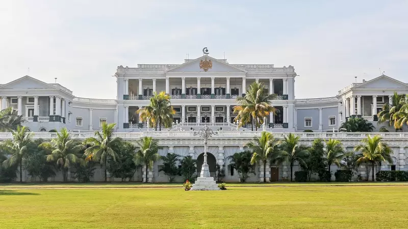 Hyderabad's Falaknuma Palace Unveils World's Longest Dining Table & 6000-Book Rare Library