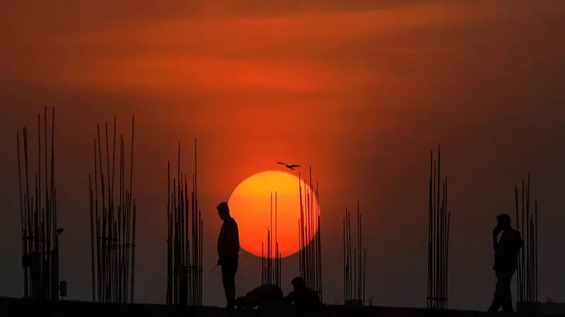 India's Sunshine Deficit: A Growing National Concern