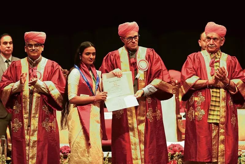 Jammu & Kashmir LG Vows to Dismantle Terror Ecosystem, Seeks Public Support