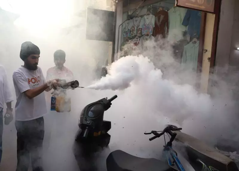 Jammu's Anti-Dengue Drive Yields Stunning 62% Drop in Cases: Civic Body's Success Story