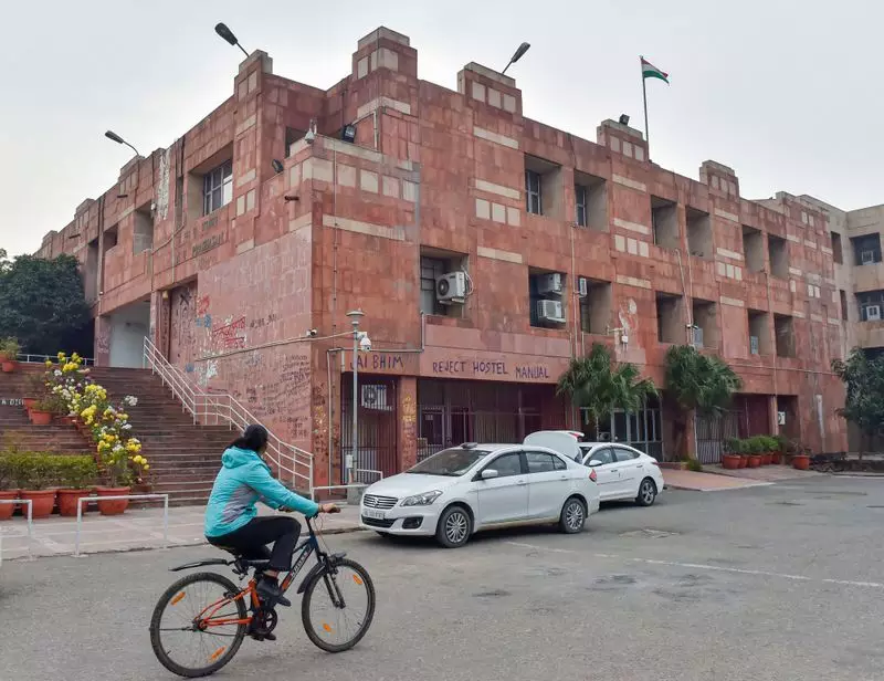 JNU Students Remove Face Recognition System Over Privacy Fears