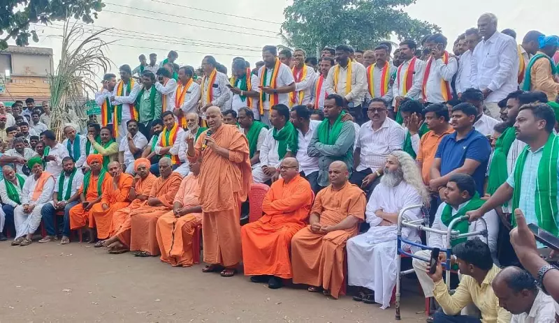 Karnataka Sugarcane Farmers Pause Highway Protest, Give Govt 48-Hour Ultimatum