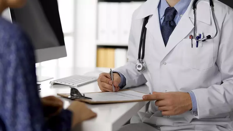 Kashmiri MBBS Graduates from Pakistan, Bangladesh Under Security Scanner