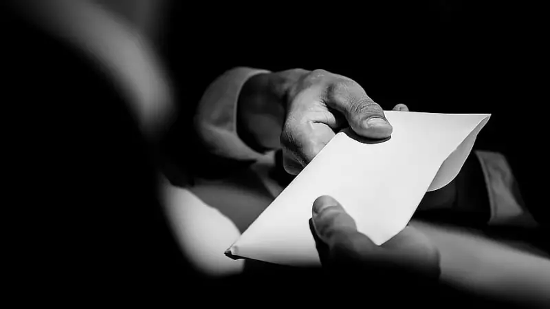 Lokayukta Officials Nab MESCOM Junior Engineer Red-Handed Taking ₹40,000 Bribe in Chikkamagaluru