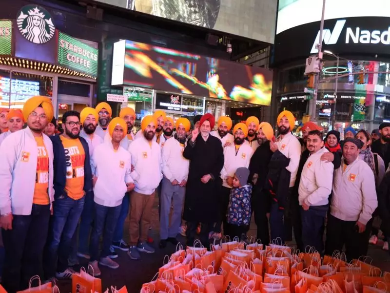 New York Celebrates Guru Nanak's Teachings with Free Meal Initiative
