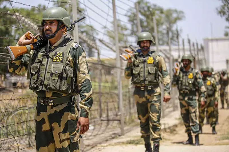 Pakistani Drone Smuggling Bid Foiled: 5kg Heroin Seized Along Jammu Border