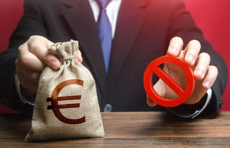 Russia Issues Stern Warning to EU: 'Painful' Retaliation Imminent if Frozen Assets Are Confiscated