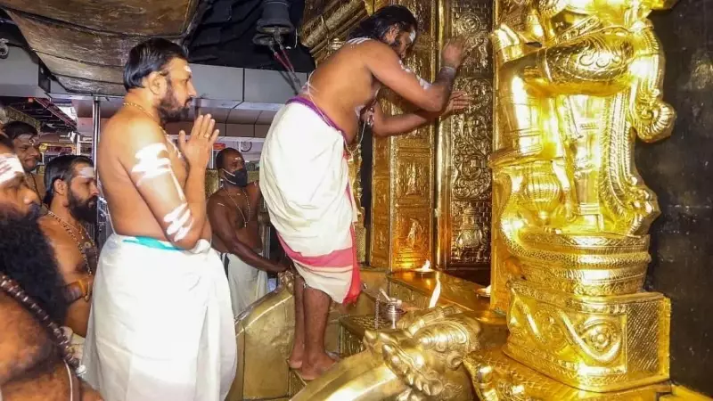 Sabarimala Gold Heist: Key Accused Unnikrishnan 'Potty' Taken to Bengaluru in Dramatic Probe Move
