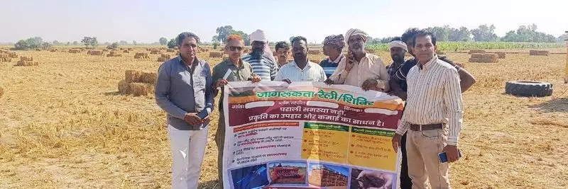 Sirsa Farmers Urged to Mix Stubble into Soil, Stop Burning