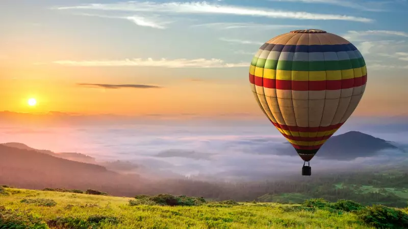 Soar High: 5 Magical Hot Air Balloon Destinations in India for Unforgettable Adventures