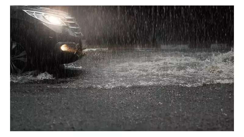 Sri Lanka Floods & Landslides Kill 31, Thousands Displaced