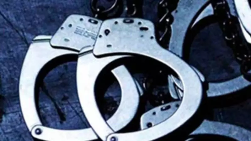 Surat Police Bust Lavish Liquor Party, 17 Revellers Arrested in Midnight Raid