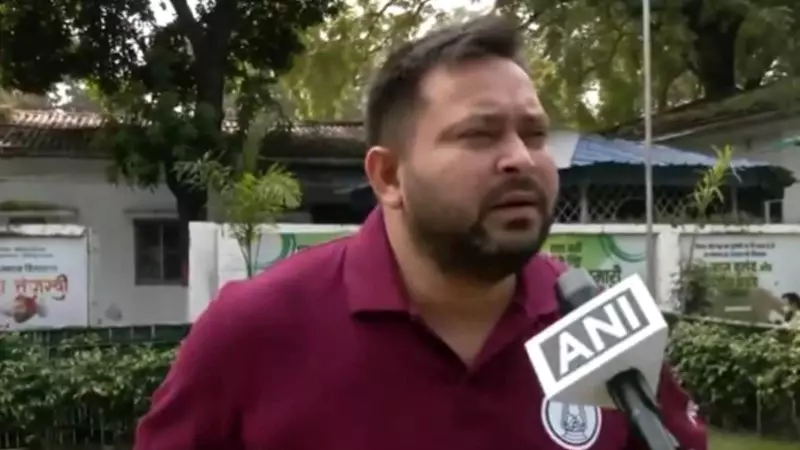 Tejashwi Yadav's Bihar Election Gambit: 10 Lakh Permanent Government Jobs & Jeevika Didi Empowerment Promise