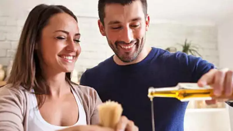 Top 7 Cooking Oils for Indian Kitchens and Their Health Benefits