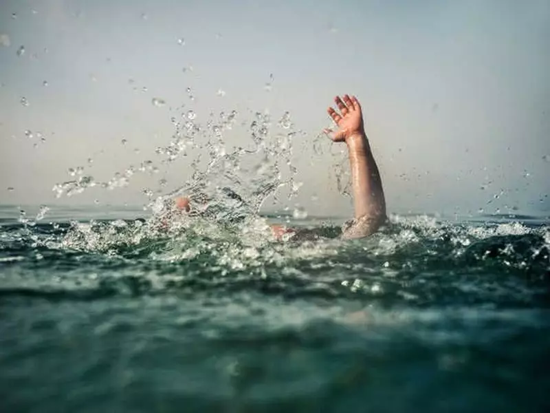 Tragedy in Kerala: Three Karnataka Engineering Students Drown at Muzhappilangad Beach