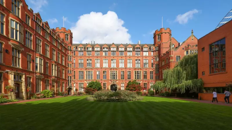 University of Sheffield Launches ₹21 Lakh Scholarships for Indian Students - 2026 Intake Open!