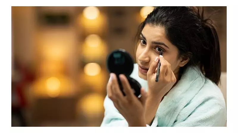 Unlock Your Best Eyes: 7 Pro Secrets to Define and Highlight Your Beautiful Eyes