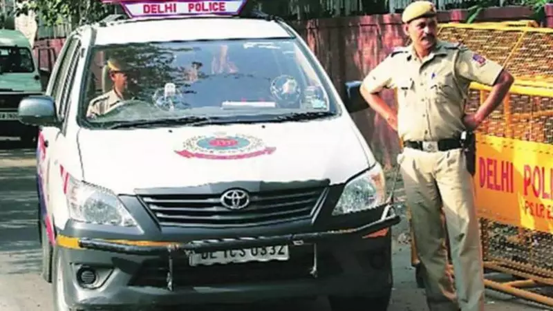 Violent Clash Erupts at Delhi's Nizamuddin Dargah Over Construction Dispute | Delhi News