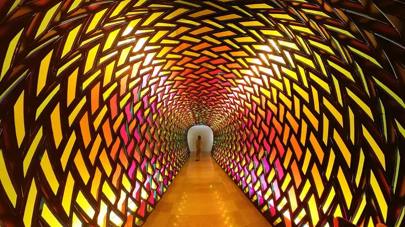 Where Centuries Collide in Colour: Mumbai's Artistic Fusion