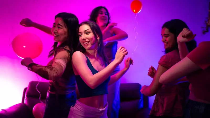 Your Ultimate 2025 Year-End Party Planning Guide: 5 Easy Steps