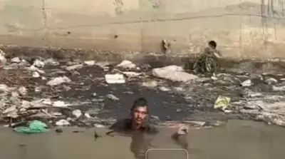 Drunken Man Plunges into Bengaluru's Silk Board Canal, Flees After Rescue