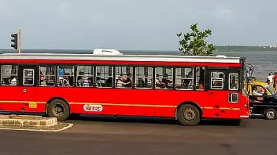 Mumbai: 4 Dead, 10 Injured as BEST Bus Reverses into Pedestrians