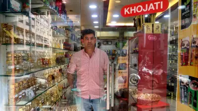 Mumbai's 179-Year-Old Khojati Surma Legacy Adapts for Gen Z